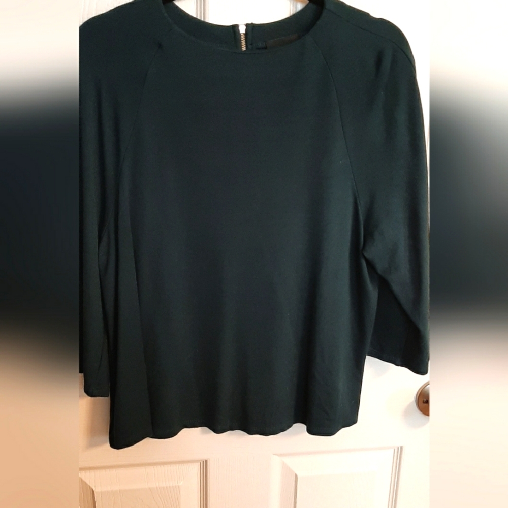 W5 Three quarter bell sleeve top